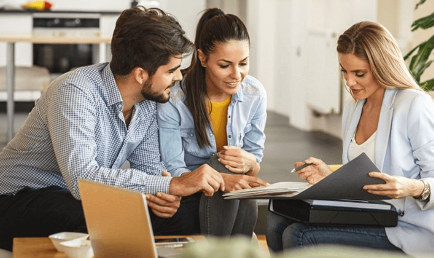 How a London Buying Agent Gives Buyers a Competitive Edge
